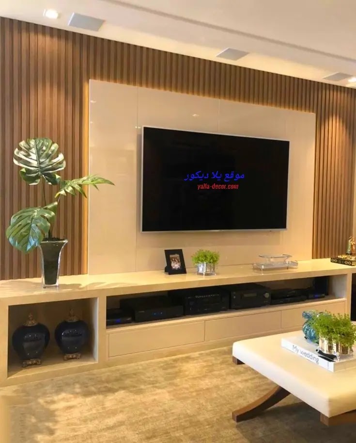 ديكورات خشب للتلفزيون المعلق 2024
